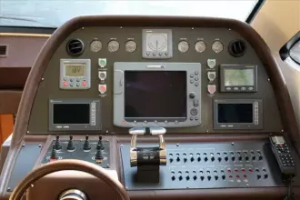 Thumbnail von Pershing 64