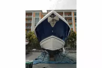 Thumbnail von Intrepid 370 Cuddy