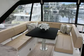 Thumbnail von Sea Ray 590 Fly Bridge