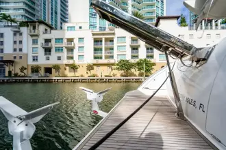 Thumbnail von Azimut 62