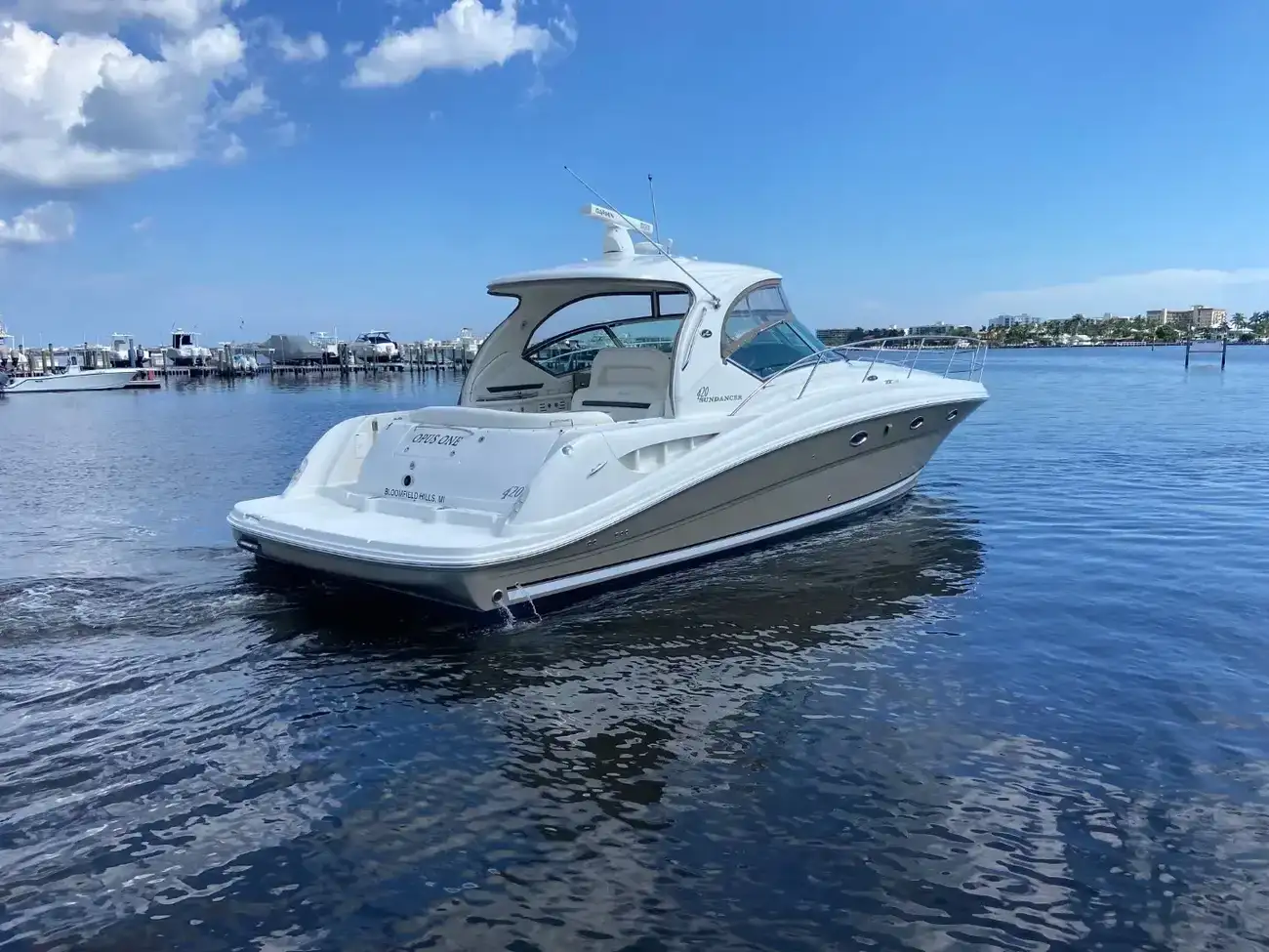 Sea Ray 420 Sundancer