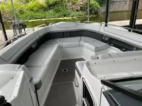 Thumbnail von Formula 350 Crossover Bowrider