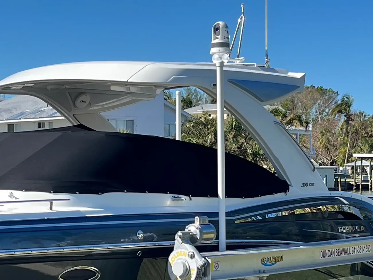 Thumbnail von Formula 350 Crossover Bowrider