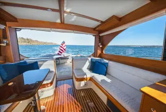 Thumbnail von Hinckley Talaria 43 TURQUOISE name reserved