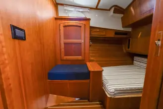 Thumbnail von Hinckley Talaria 43 TURQUOISE name reserved