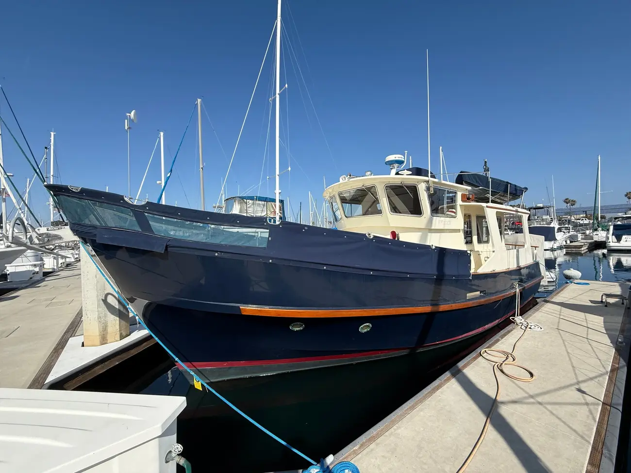 Fisher Trawler 38 Lady Carol