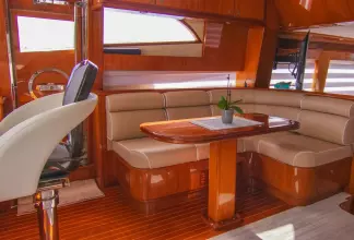 Thumbnail von Mckinna 65  YOLO