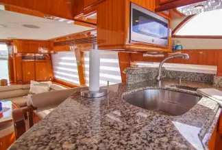 Thumbnail von Mckinna 65  YOLO