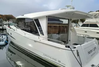 Thumbnail von Greenline 39 Hybrid Harbor Lights