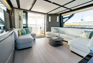 Thumbnail von Azimut S8 Yesenia