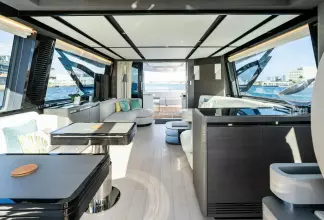 Thumbnail von Azimut S8 Yesenia