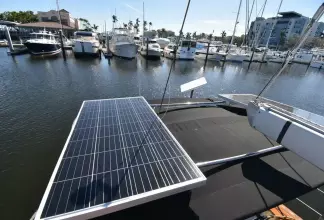 Thumbnail von Island Packet 380 AFTIA