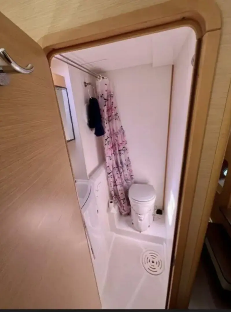 Thumbnail von Lagoon 40 Chasing Summer