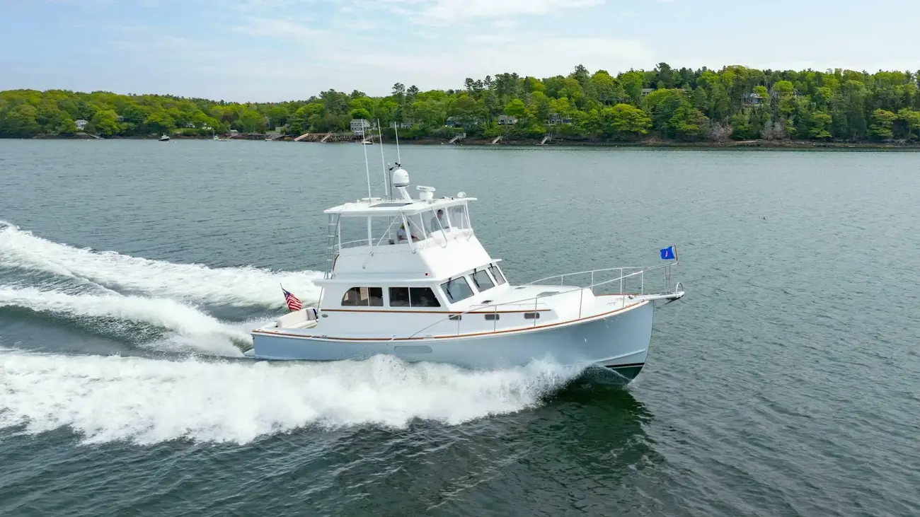 Lowell Brothers 43 Flybridge NORUMBEGA