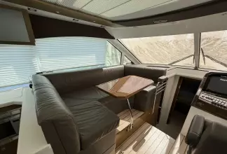 Thumbnail von Cruisers Yachts 45 Cantius To The Moon And Back