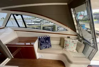 Thumbnail von Chris Craft Commander 42 Red Boat