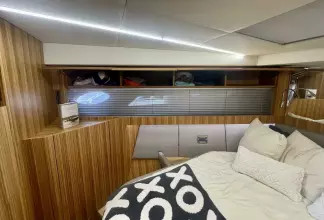 Thumbnail von Chris Craft Commander 42 Red Boat