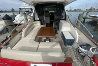 Thumbnail von Chris Craft Commander 42 Red Boat