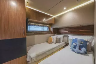 Thumbnail von Sea Ray 590 Fly Bridge