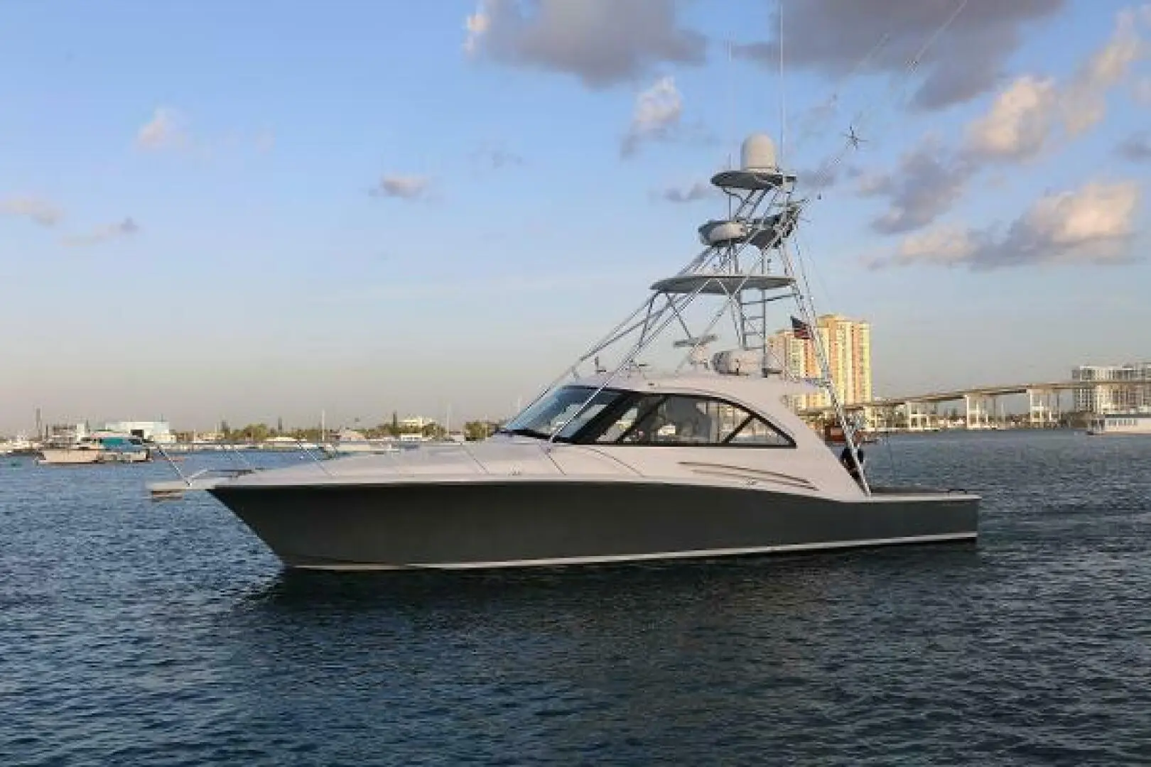 Thumbnail von Hatteras 45