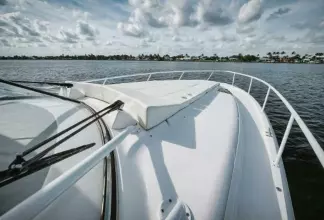 Thumbnail von Intrepid 475 Sport Yacht