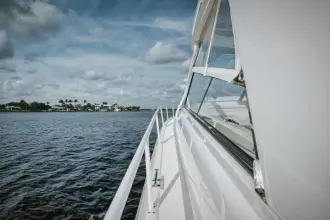 Thumbnail von Intrepid 475 Sport Yacht