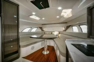 Thumbnail von Intrepid 475 Sport Yacht