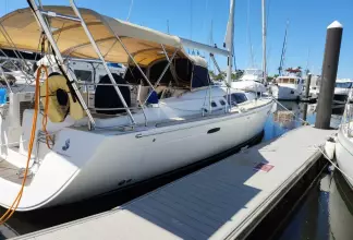 Thumbnail von Beneteau Oceanis 49 Athena