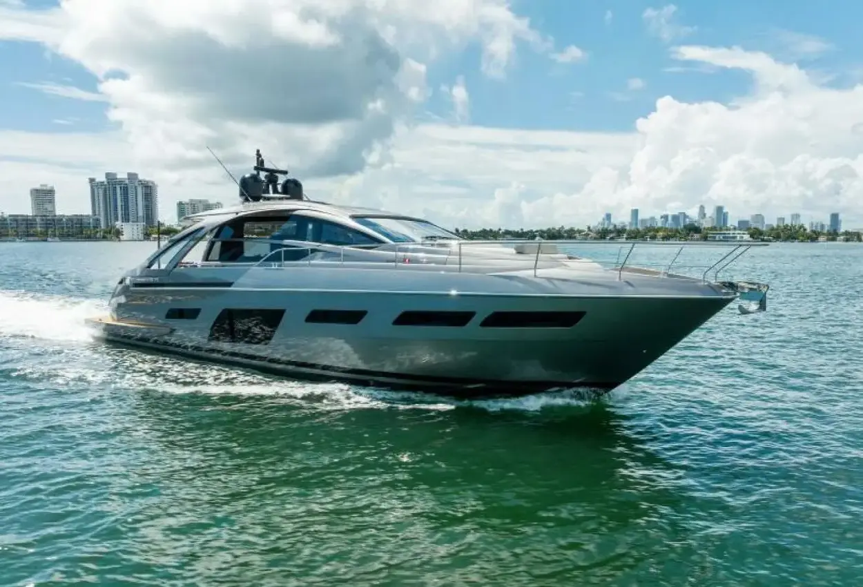 Pershing 7X QUANTUM