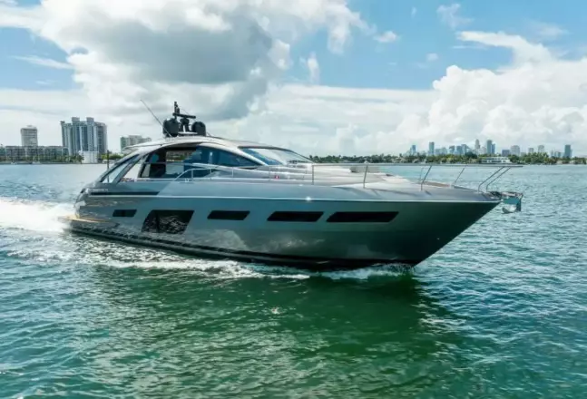 Pershing 7X QUANTUM