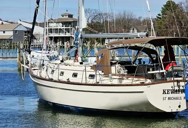 Island Packet 40 KEWAYDIN