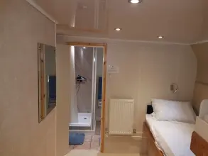 Thumbnail von Royal Navy CONVERTED CLOVELLY CLASS Cricklade