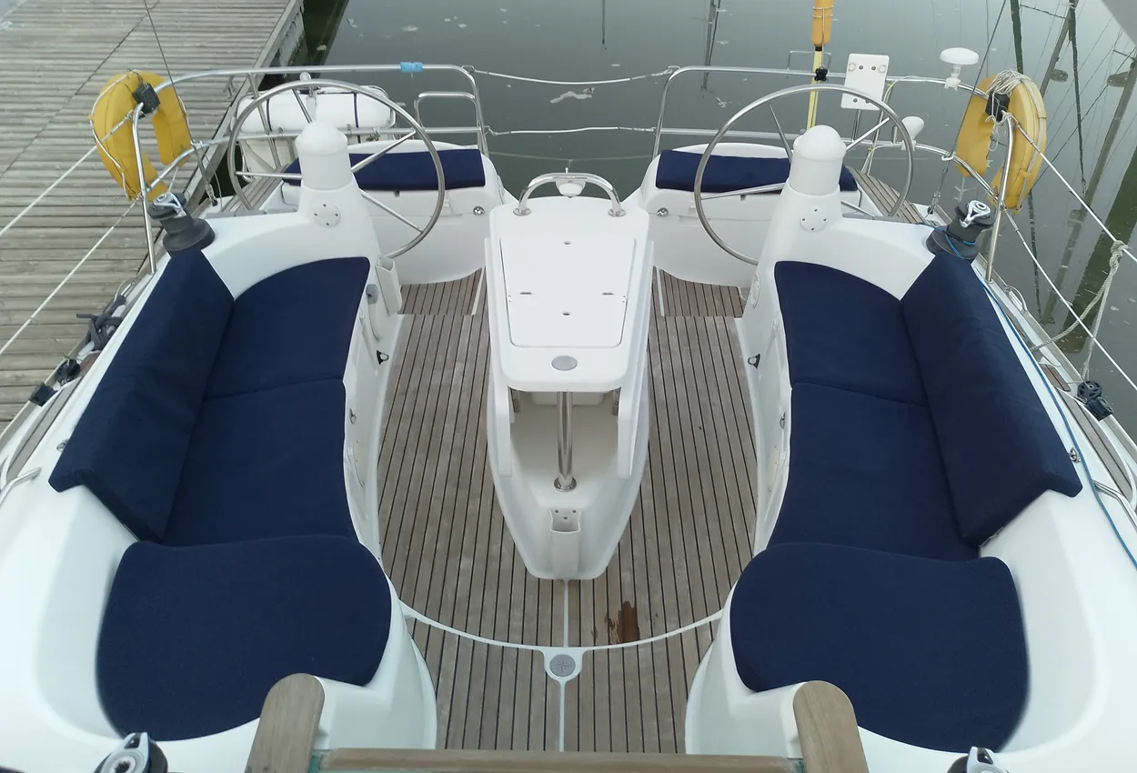 Thumbnail von Jeanneau Sun Odyssey 42 DS Tiny Bear