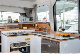 Thumbnail von Excess 11