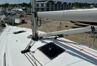 Thumbnail von Jeanneau Sun Odyssey 350