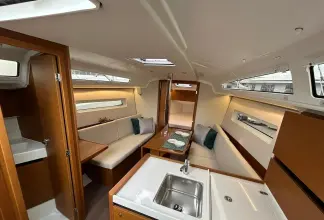 Thumbnail von Jeanneau Sun Odyssey 350