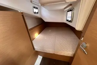 Thumbnail von Jeanneau Sun Odyssey 380 Princess Leia