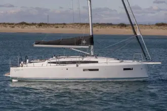 Thumbnail von Jeanneau Sun Odyssey 380