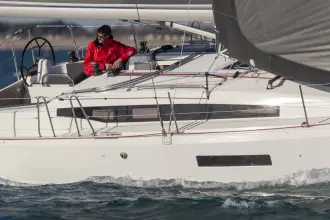 Thumbnail von Jeanneau Sun Odyssey 380