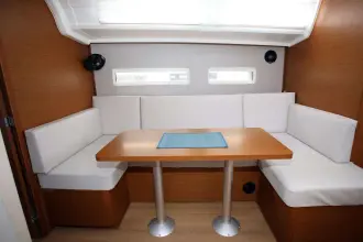 Thumbnail von Jeanneau Sun Odyssey 410 Deba