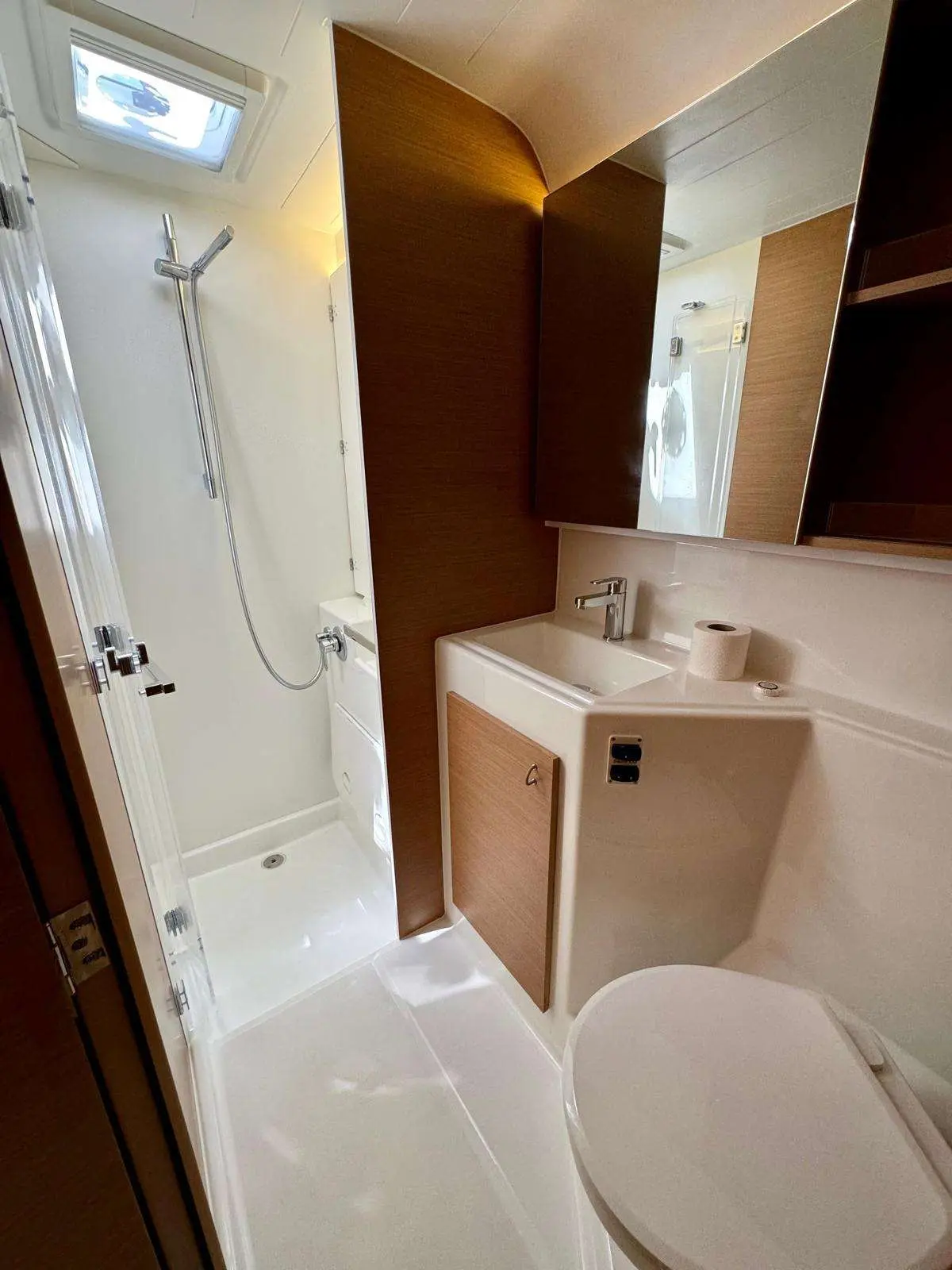 Thumbnail von Excess 14