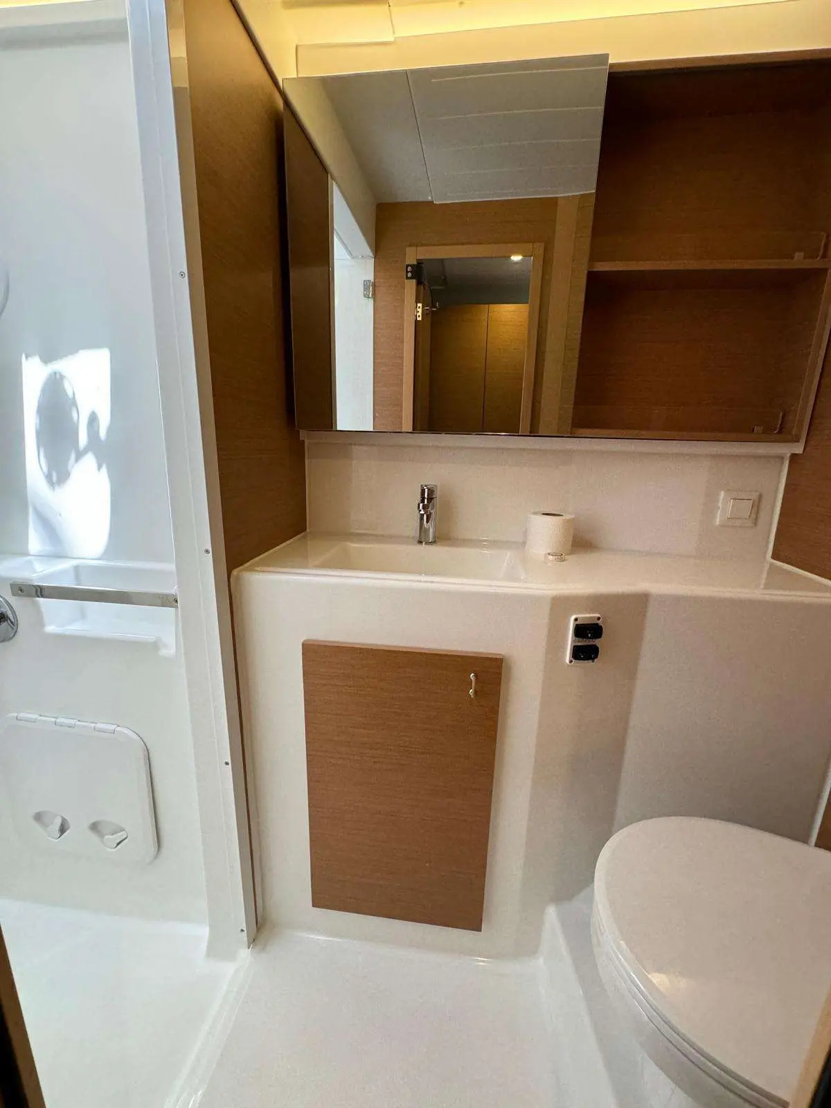 Thumbnail von Excess 14