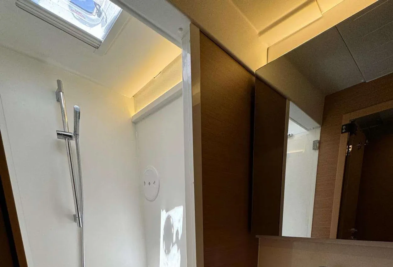 Thumbnail von Excess 14