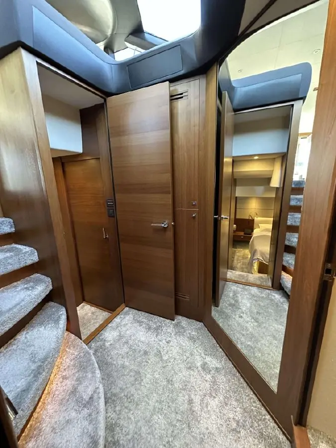 Thumbnail von Princess 60 Flybridge