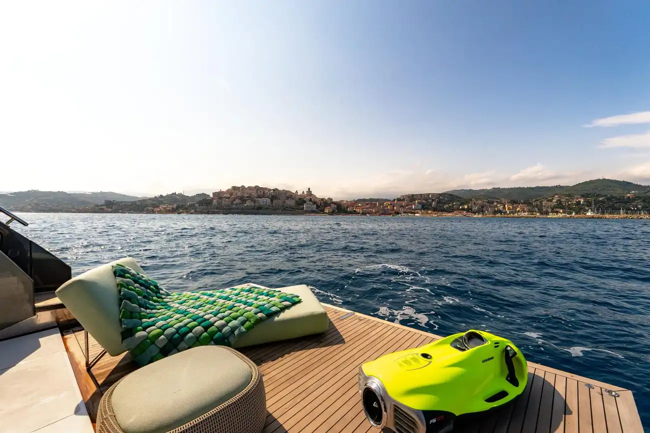 Thumbnail von Azimut 88