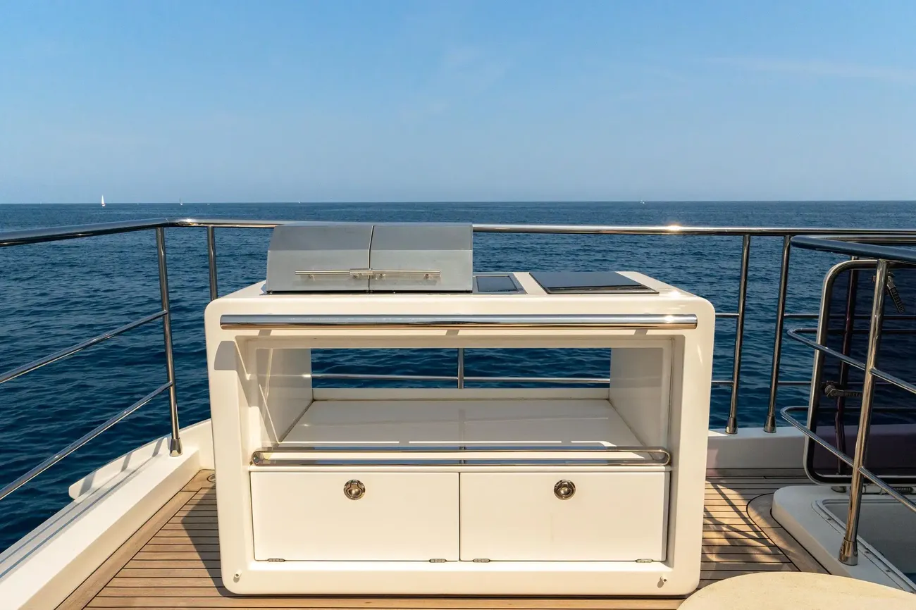 Thumbnail von Azimut 88