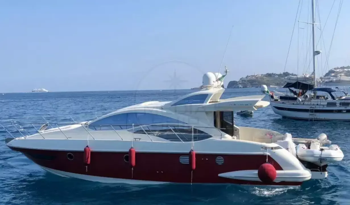 Azimut 43