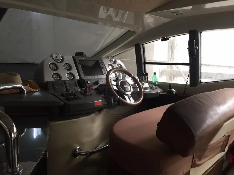 Thumbnail von Azimut 43