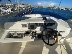 Thumbnail von Uniesse 48 Open