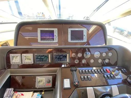 Thumbnail von Sunseeker Predator 64